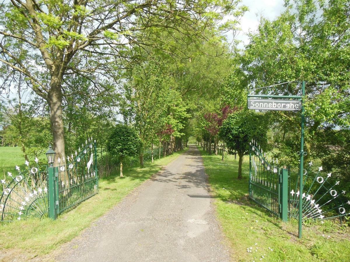 Vakantiehuisjes Landgoed Sonneborghe Kollumerzwaag Eksteriør billede